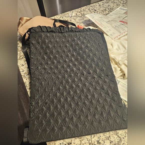 Fabletics Black Drawstring Backpack - Picture 5 of 9